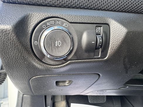 Used 2015 Chevrolet Cruze LT w/ RS Package image 13