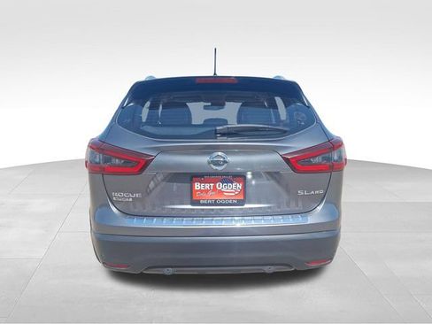Certified 2022 Nissan Rogue Sport SL AWD/4WD image 7