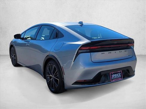 Certified 2025 Toyota Prius XLE image 7