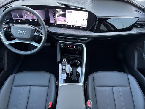 New 2026 Audi Q5 Premium image 10