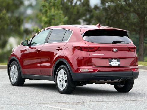 Used 2018 Kia Sportage LX FWD image 10