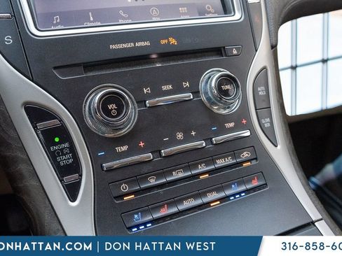 Used 2020 Lincoln Nautilus Reserve AWD/4WD image 8