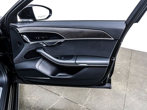 Used 2022 Audi A8 L 3.0T image 23