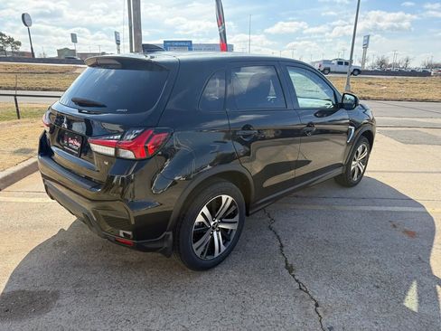 New 2026 Mitsubishi Outlander Sport SE image 8