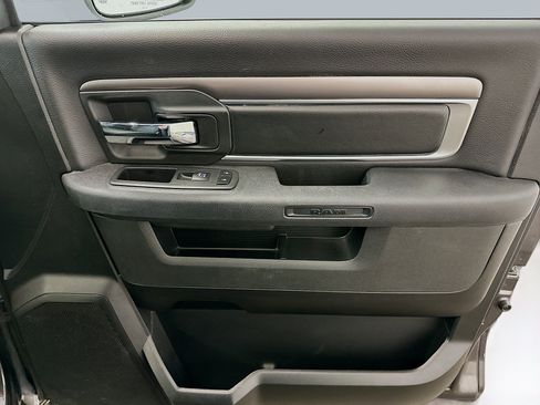 Used 2024 RAM 1500 Classic Warlock image 32