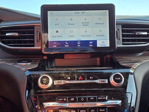 Used 2022 Ford Explorer Limited w/ Equipment Group 301A image 16