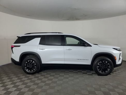New 2026 Chevrolet Traverse Z71 AWD/4WD image 3