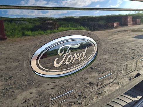 Used 2024 Ford F350 Lariat w/ Sport Appearance Package AWD/4WD image 11