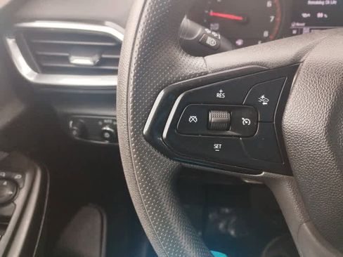 Used 2023 Chevrolet TrailBlazer LT image 23