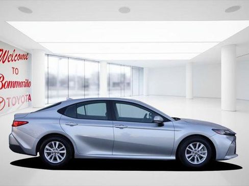 Certified 2025 Toyota Camry LE image 5