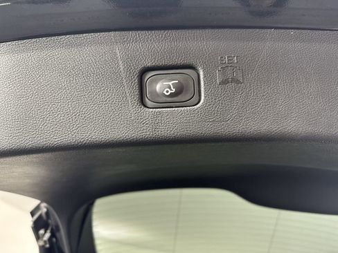 Used 2024 Ford Edge Titanium image 35