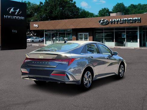 New 2026 Hyundai Elantra SEL Sport Premium w/ Cargo Package image 7