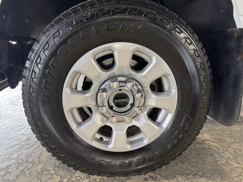 Used 2023 Ford F250 XLT image 26