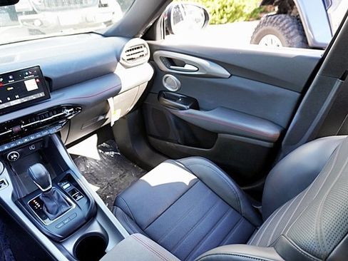 Certified 2024 Dodge Hornet R/T Plus image 22