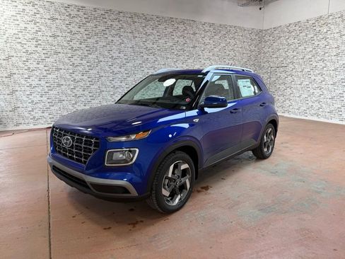 New 2026 Hyundai Venue SEL image 3