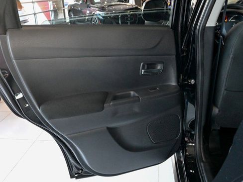 Used 2024 Mitsubishi Outlander Sport AWD image 19