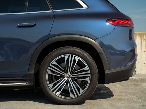 Certified 2024 Mercedes-Benz EQS 450+ 4MATIC SUV image 13
