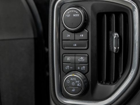 Used 2022 Chevrolet Silverado 2500 LT w/ Convenience Package AWD/4WD image 29