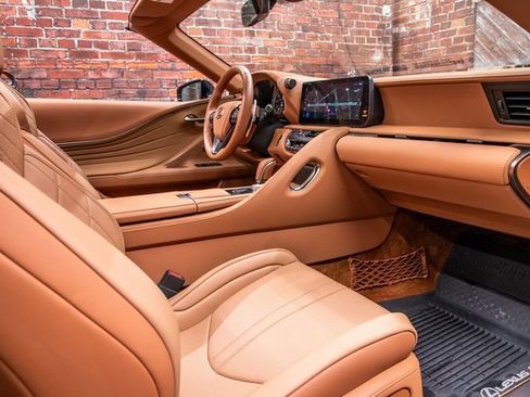 Used 2024 Lexus LC 500 Convertible image 24