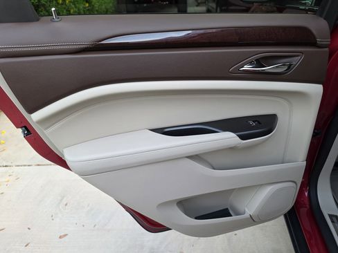 Used 2016 Cadillac SRX Performance w/ Driver Awareness Package image 34