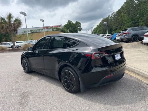 Used 2022 Tesla Model Y Long Range AWD/4WD image 37