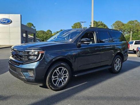 New 2025 Ford Expedition Active image 35