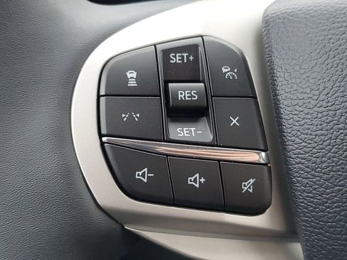 New 2026 Ford Explorer Active w/ Active Comfort Package image 12