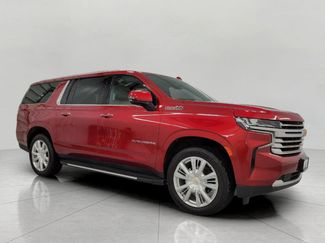 Used 2024 Chevrolet Suburban High Country video 1