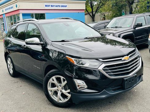 Used 2020 Chevrolet Equinox Premier FWD image 2