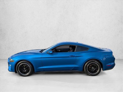 Used 2020 Ford Mustang Coupe image 9