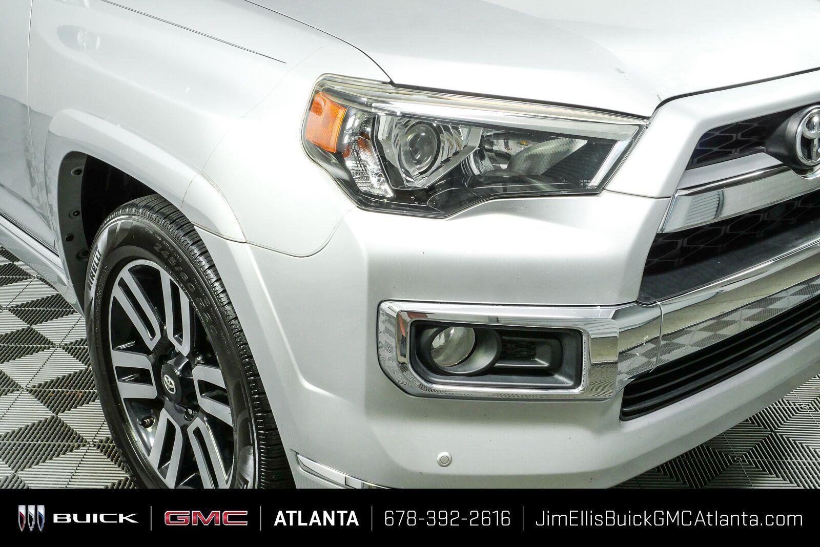 Used 2017 Toyota 4Runner Limited RWD image 38