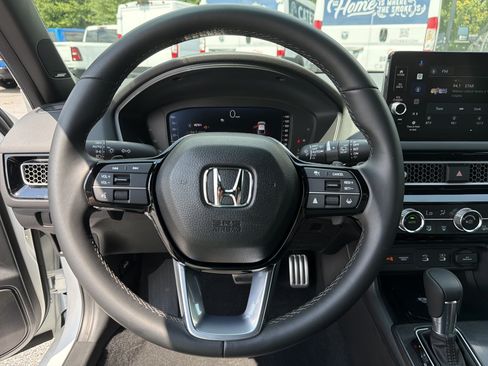 Used 2025 Honda Civic Sport Touring image 28