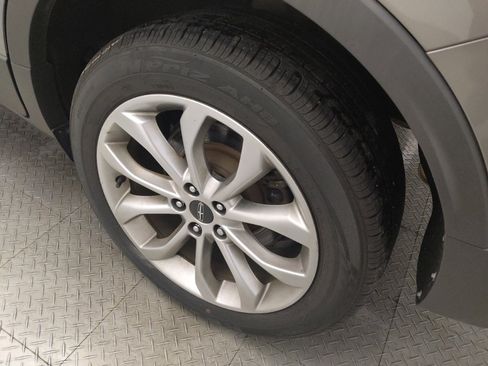 Used 2017 Lincoln MKC Select w/ Select Plus Package image 31