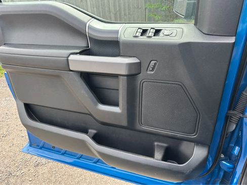 Used 2019 Ford F150 XLT w/ Equipment Group 302A Luxury AWD/4WD image 21