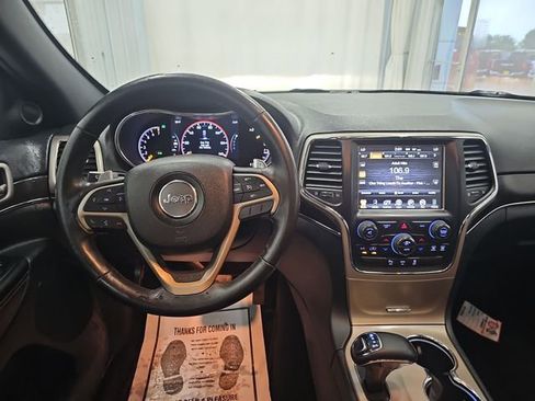 Used 2014 Jeep Grand Cherokee Limited w/ Luxury Group II AWD/4WD image 13