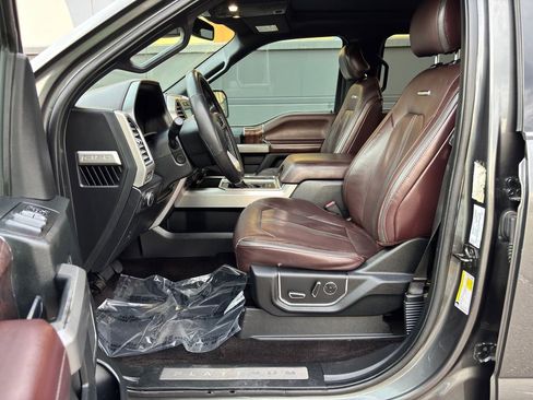 Used 2016 Ford F150 Platinum w/ Technology Package image 20