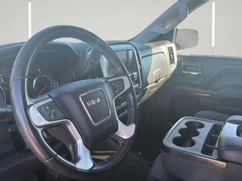 Used 2017 GMC Sierra 1500 SLE w/ SLE Value Package AWD/4WD image 8