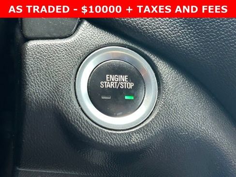 Used 2020 Chevrolet Equinox LT FWD image 25