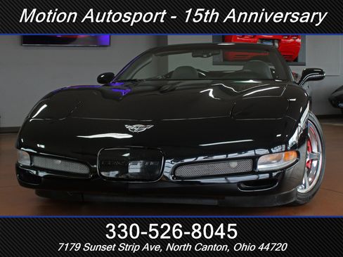 Used 2003 Chevrolet Corvette 50Th Anniversary w/ Preferred Equipment Group1 image 53