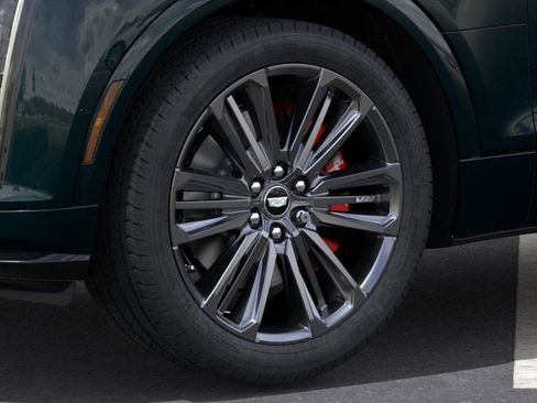 New 2026 Cadillac Lyriq V image 9