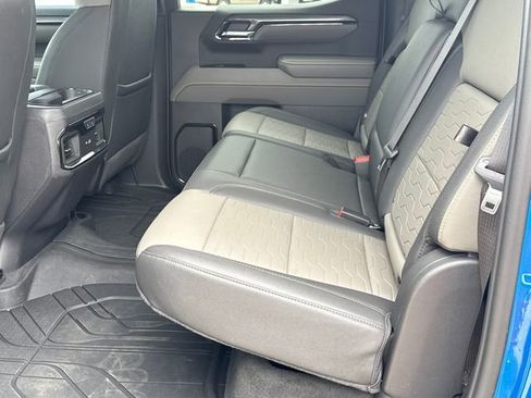 Used 2022 Chevrolet Silverado 1500 ZR2 w/ Technology Package image 20