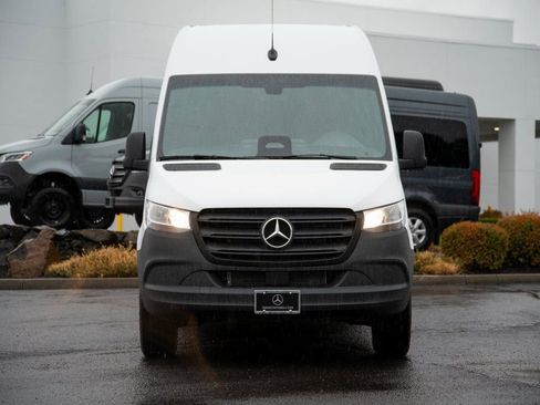 New 2026 Mercedes-Benz Sprinter 2500 image 2