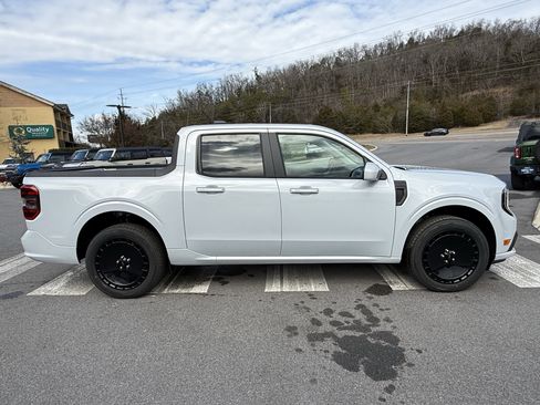 New 2026 Ford Maverick Lobo AWD/4WD image 4