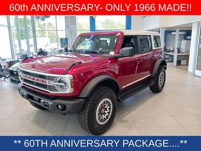 New 2026 Ford Bronco Outer Banks w/ Sasquatch Package