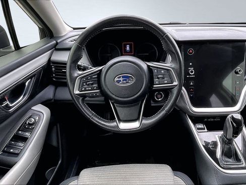 Used 2024 Subaru Outback Premium image 6