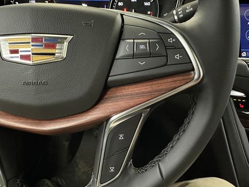 New 2026 Cadillac XT5 Premium Luxury w/ LPO, Floor Liner Package image 12