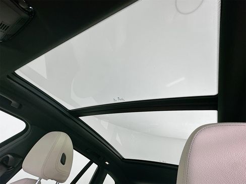 Used 2021 BMW X3 sDrive30i w/ M Sport Package image 22