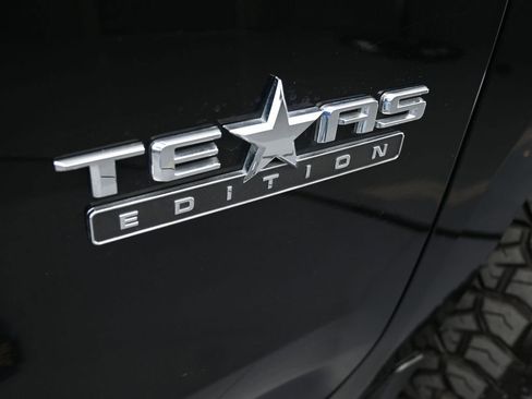 Used 2020 Chevrolet Silverado 1500 RST image 46