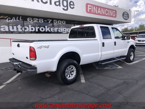 Used 2004 Ford F250 XLT image 5