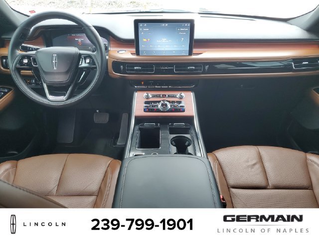 Certified 2024 Lincoln Aviator Reserve w/ Jet Package AWD/4WD image 17
